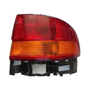Toyota Carina Sağ Dış Stop Lambası (1996-1998) Maher