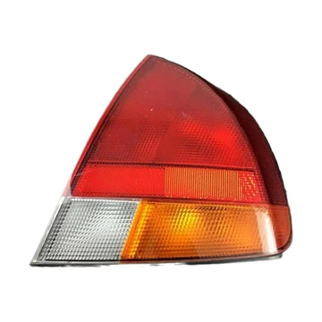 Mitsubishi Carisma Sağ Stop Lambası (1996-1999) Depo